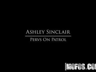 Ashley sinclair kjønn vis - pervs på patrol